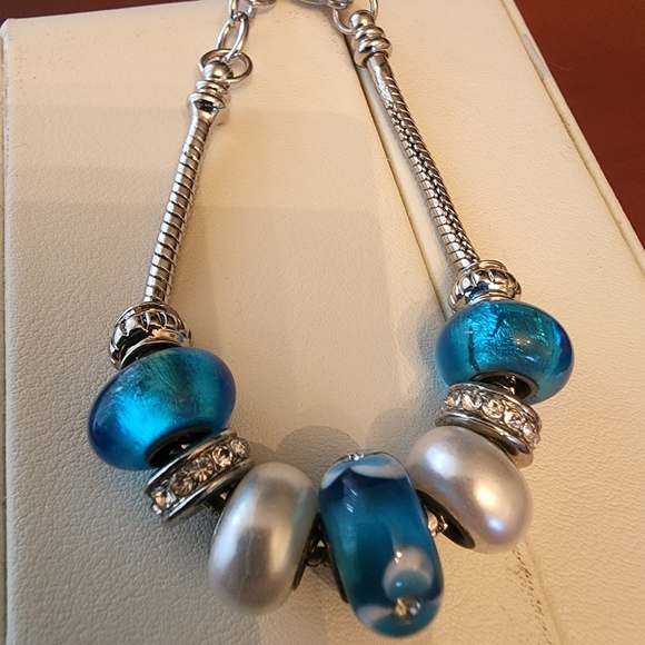 Pandora style bracelet - Picture 8 of 9